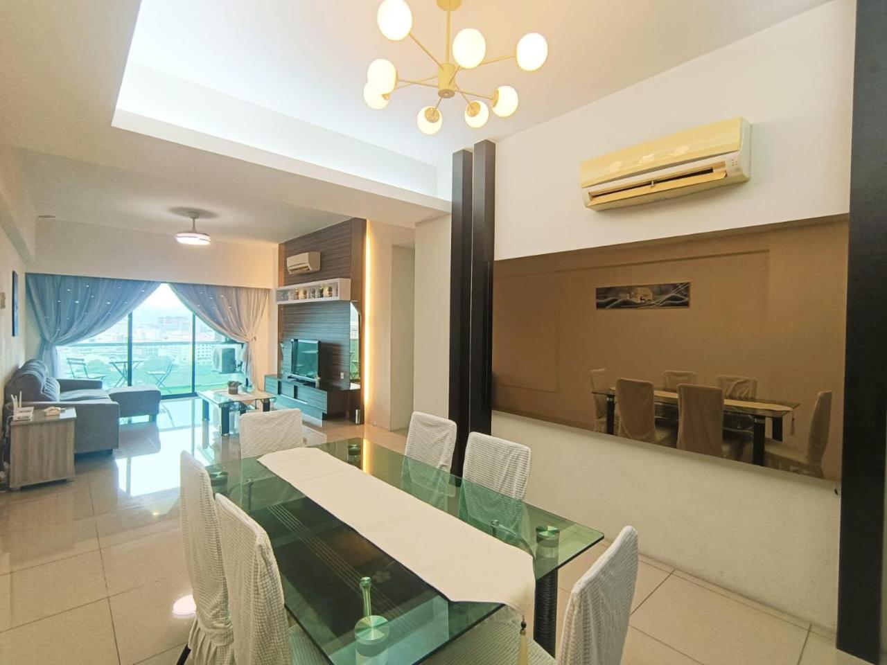 K. Riverfront Apartment Ipoh Exteriör bild